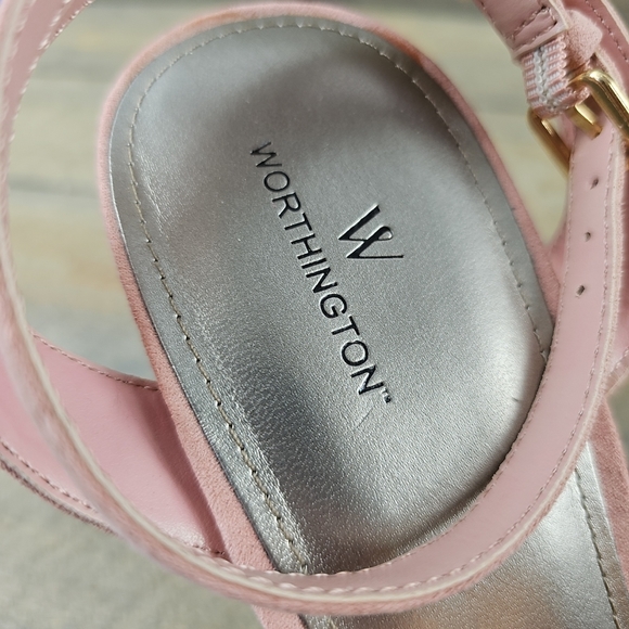 Women's Worthington Chandler Fashion Shoes Ruffled Pink Open Toe Heeled - Picture 7 of 9